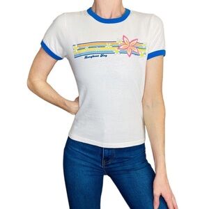 Crazy Shirts Hawai’i Original Retro Longboat Key Floral Tee